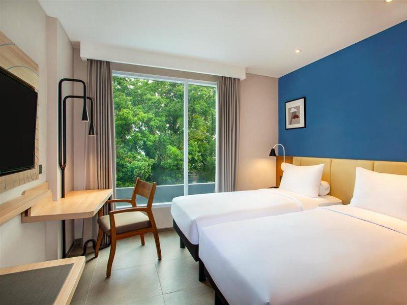 Ibis Styles Bogor Pajajaran Hotel ภายนอก รูปภาพ