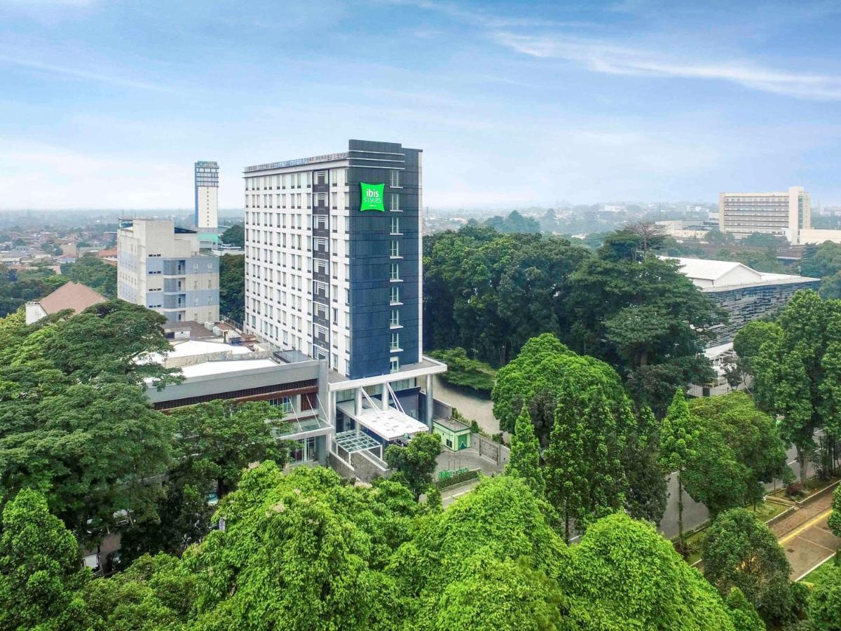 Ibis Styles Bogor Pajajaran Hotel ภายนอก รูปภาพ